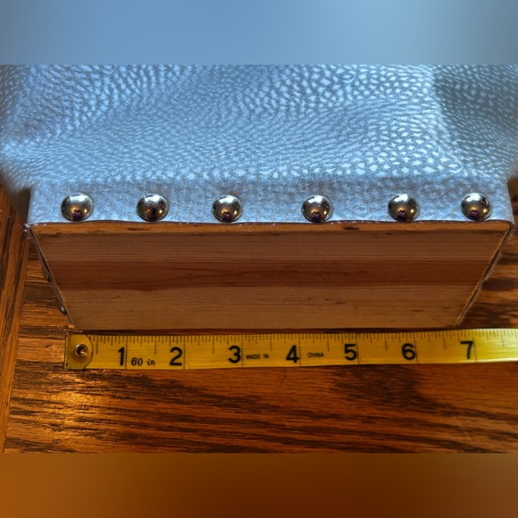 Hardware by Renee Elegant Silver Small Runway Bag Marine Grade Vinyl Grommets - Picture 9 of 13